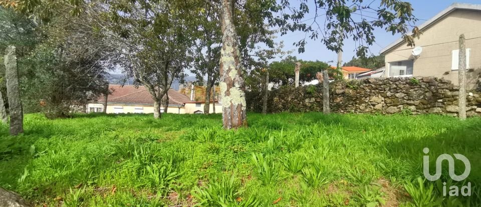 Moradia T3 em Vilela, São Cosme e São Damião e Sá de 597 m²