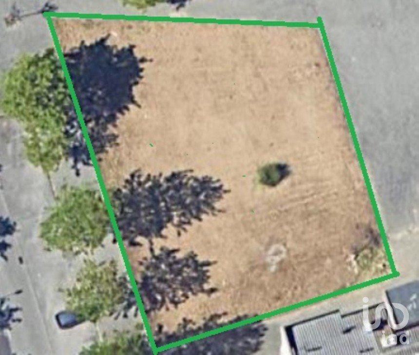 Terrain à Caparica e Trafaria de 804 m²