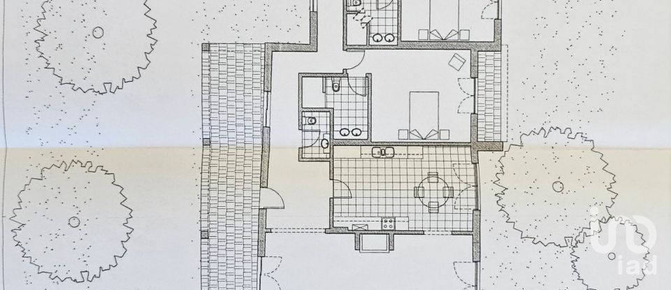 House T3 in Mexilhoeira Grande of 208 m²