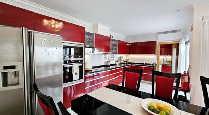 Maison T6 à Alvor de 217 m²