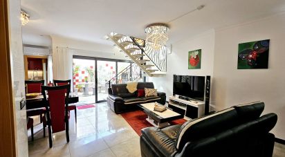 Maison T6 à Alvor de 217 m²