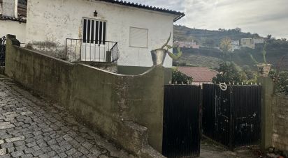 Village house T4 in Alvações do Corgo of 420 m²