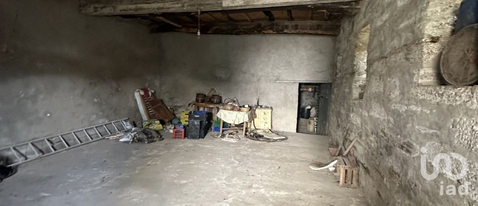 Village house T4 in Alvações do Corgo of 420 m²