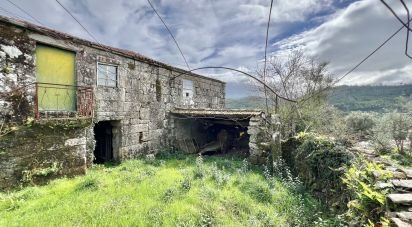 Maison de village T0 à Cambra e Carvalhal de Vermilhas de 350 m²