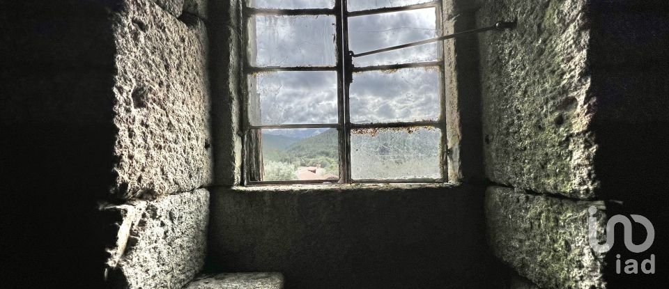 Casa de aldeia T0 em Cambra e Carvalhal de Vermilhas de 350 m²