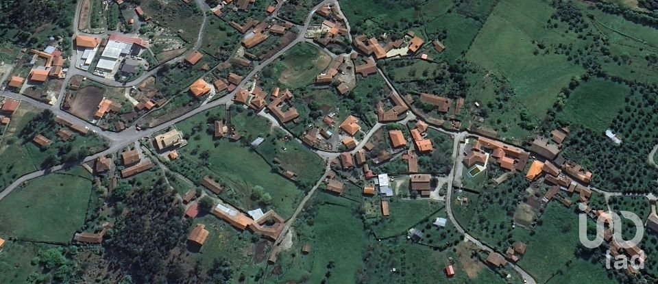 Casa de aldeia T0 em Cambra e Carvalhal de Vermilhas de 350 m²
