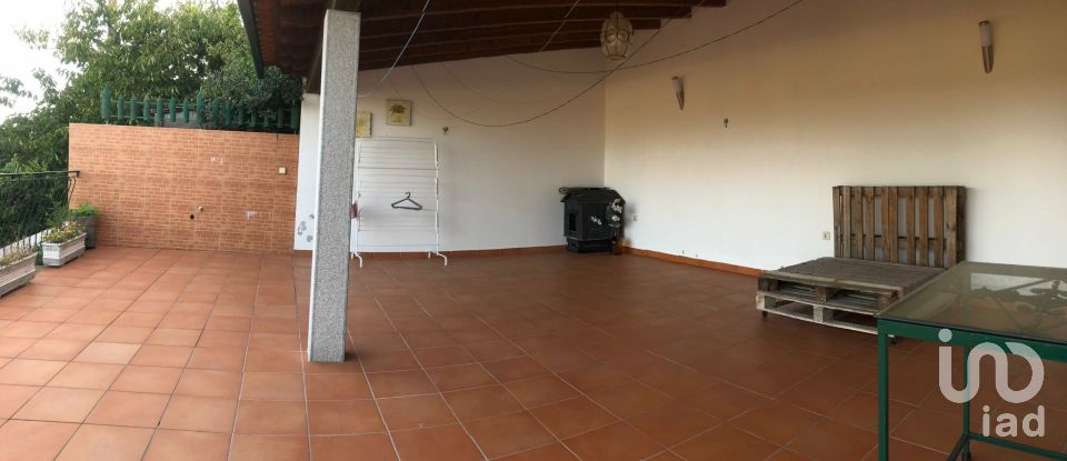 Casa tradicional T4 em Oliveira do Hospital e São Paio de Gramaços de 262 m²