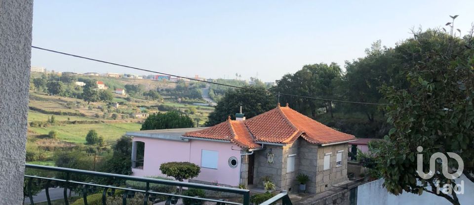 Casa tradicional T4 em Oliveira do Hospital e São Paio de Gramaços de 262 m²