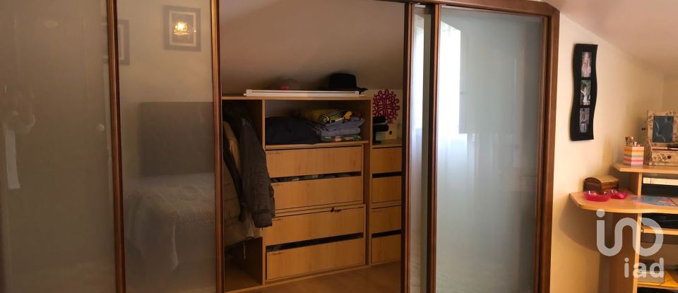 Casa tradicional T4 em Oliveira do Hospital e São Paio de Gramaços de 262 m²