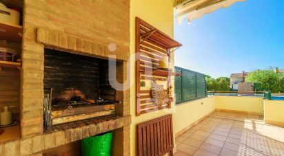 House T4 in Quarteira of 240 m²