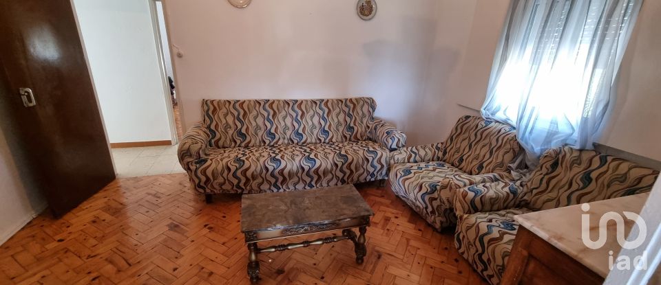 Farm T3 in Celorico (São Pedro e Santa Maria) e Vila Boa do Mondego of 160 m²