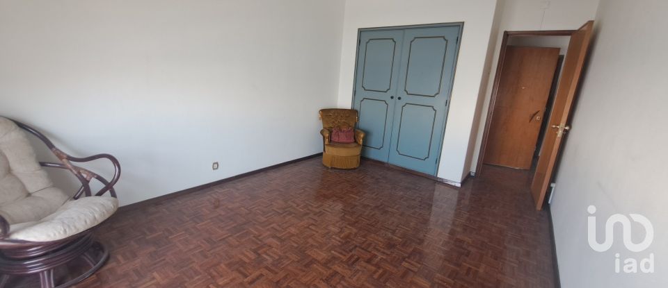 Casa tradicional T6 em Olhão de 206 m²