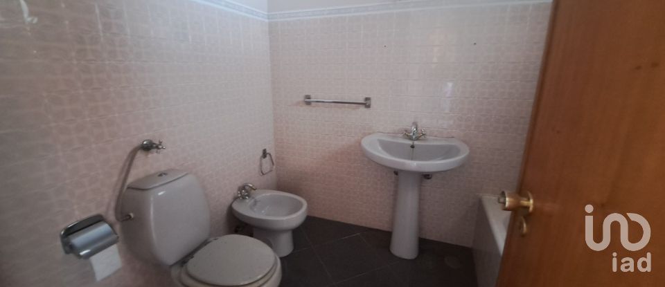 Casa tradicional T6 em Olhão de 206 m²