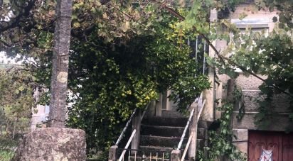 Maison de village T3 à Santa Cruz da Trapa e São Cristóvão de Lafões de 176 m²