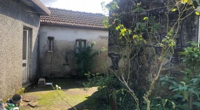 Maison de village T3 à Santa Cruz da Trapa e São Cristóvão de Lafões de 176 m²