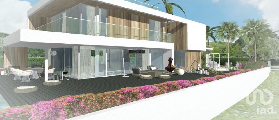 Gîte T4 à Alcantarilha e Pêra de 347 m²