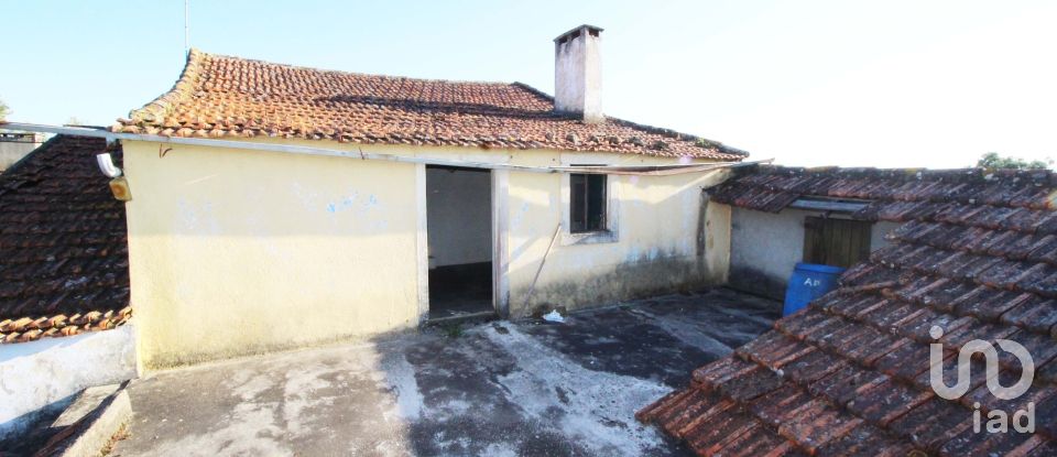 Maison T2 à Além da Ribeira e Pedreira de 216 m²