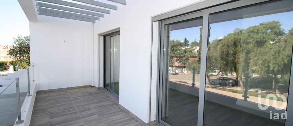Maison T5 à Tavira (Santa Maria e Santiago) de 255 m²
