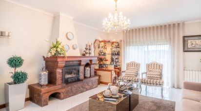 Maison T3 à Abação E Gémeos de 189 m²