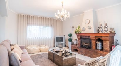 Maison T3 à Abação E Gémeos de 189 m²