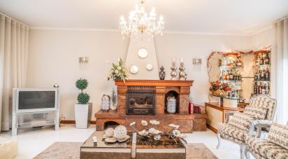 Maison T3 à Abação E Gémeos de 189 m²