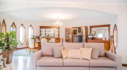 Maison T3 à Abação E Gémeos de 189 m²