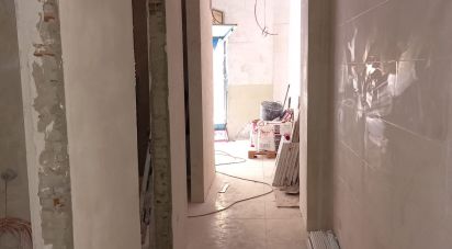 Murs commerciaux à Santo António de 61 m²