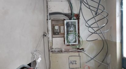 Murs commerciaux à Santo António de 61 m²