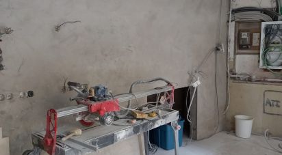 Murs commerciaux à Santo António de 61 m²