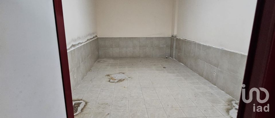 Boutique/Local commercial à Quarteira de 738 m²