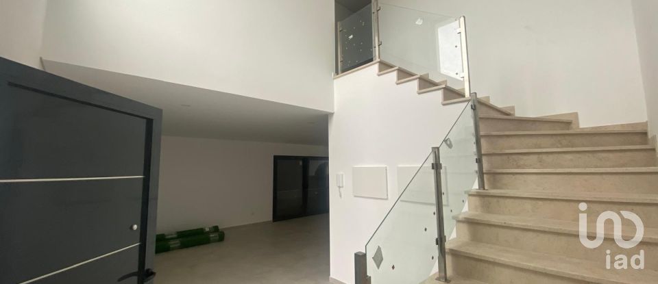Maison T4 à Nossa Senhora da Piedade de 218 m²