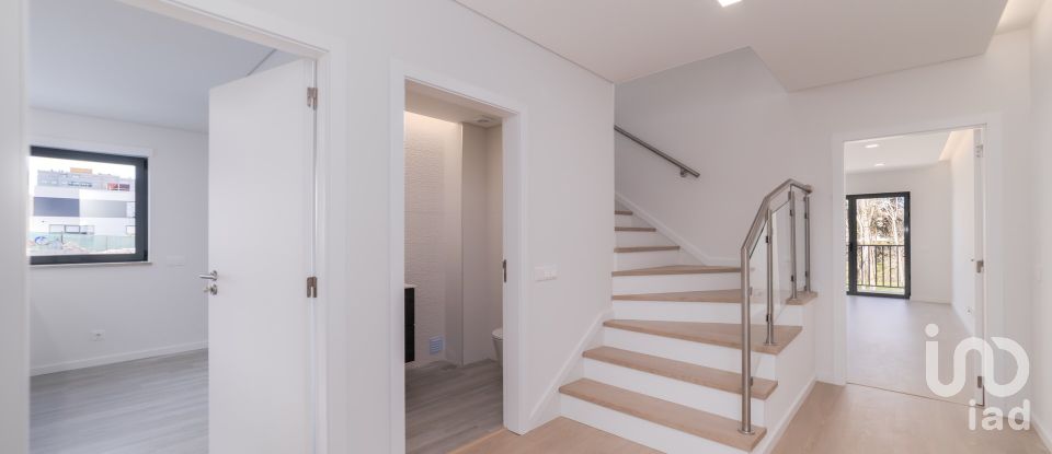 Moradia T4 em Tavarede de 174 m²