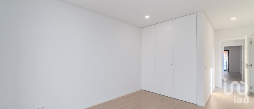 Moradia T4 em Tavarede de 174 m²
