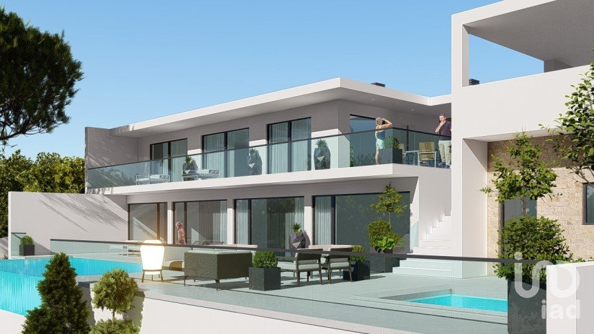 Moradia T4 em Rio Maior de 263 m²