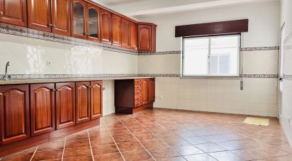 Appartement T3 à Almeirim de 108 m²