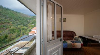 Maison T2 à Pomares de 147 m²