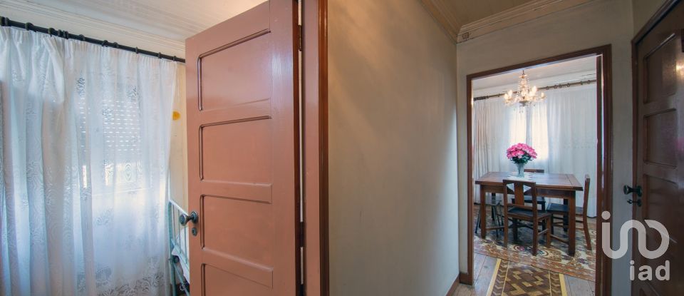 Moradia T2 em Pomares de 147 m²