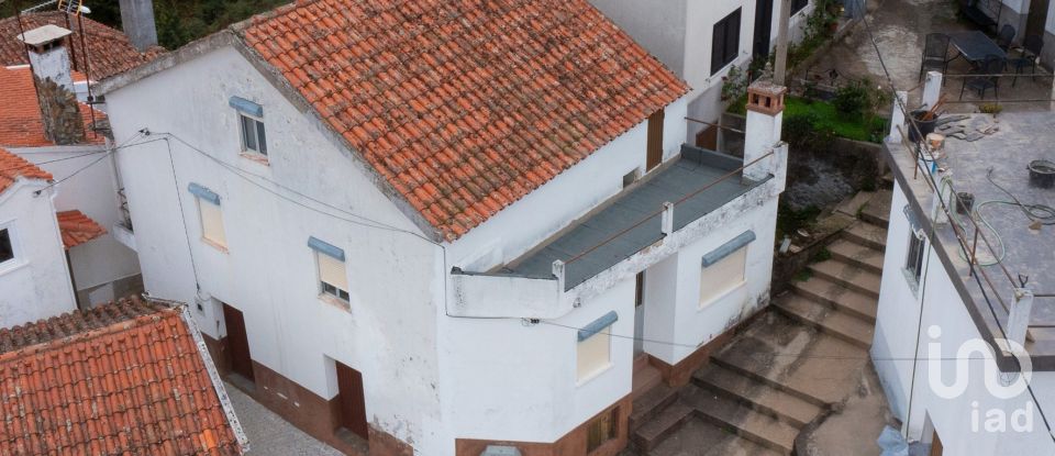 Moradia T2 em Pomares de 147 m²