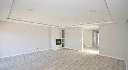 Maison T4 à Fernão Ferro de 175 m²