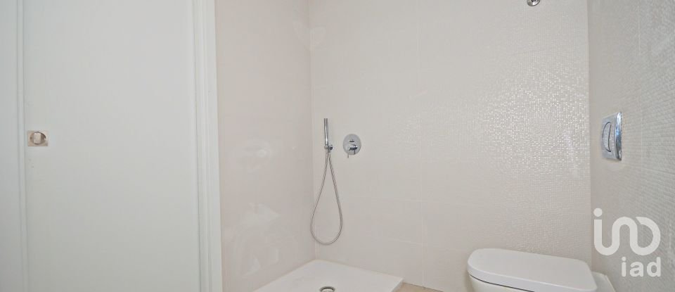 House T4 in Fernão Ferro of 175 m²