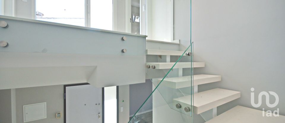 House T4 in Fernão Ferro of 175 m²