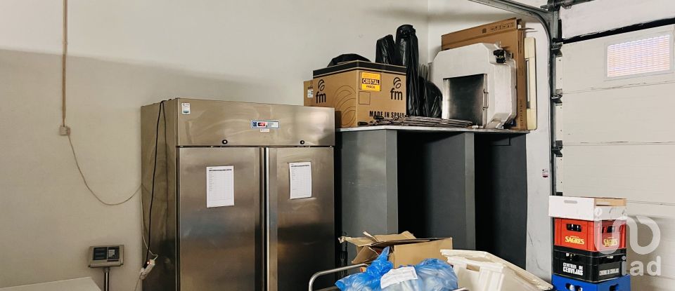 Restaurant in Almeirim of 341 m²