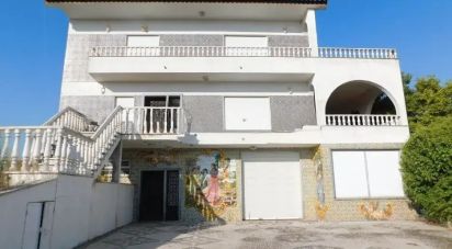 Maison T5 à Santa Comba de 432 m²