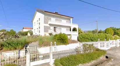 Maison T5 à Santa Comba de 432 m²