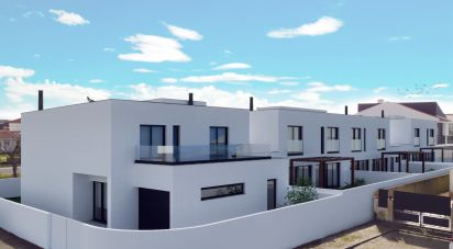 Maison T4 à Silveira de 211 m²