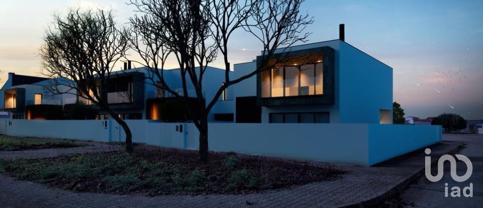 House T4 in Silveira of 211 m²