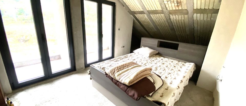 Casa de Campo T5 em Mentrestido de 234 m²