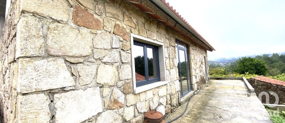 Casa de Campo T5 em Mentrestido de 234 m²