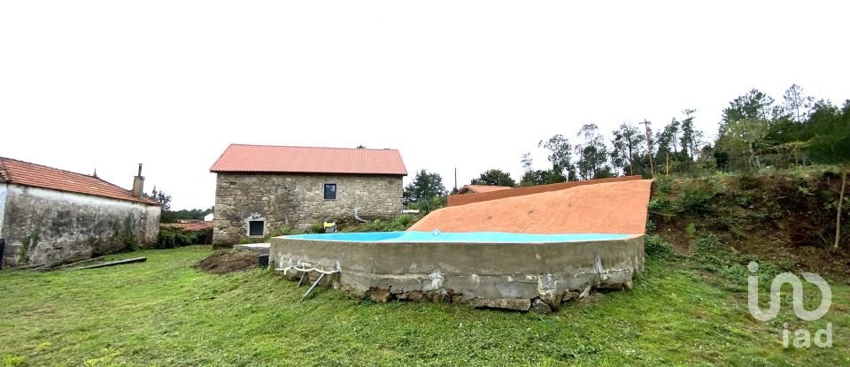 Casa de Campo T5 em Mentrestido de 234 m²