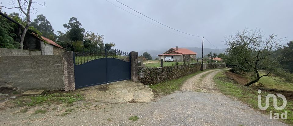 Casa de Campo T5 em Mentrestido de 234 m²